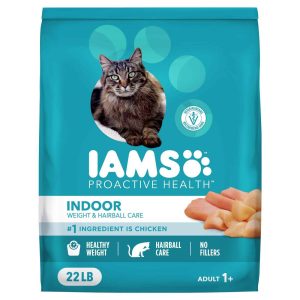 IAMS PROACTIVE HEALTH Adult Indoor Weight Control and Hairball Care Dry Cat Food with Chicken and Tu